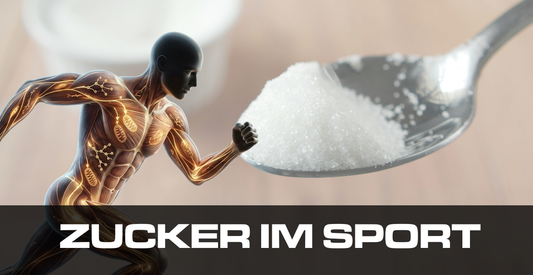 Zucker im Sport als Energiequelle dargestellt durch Muskelmodell und Löffel mit Zucker